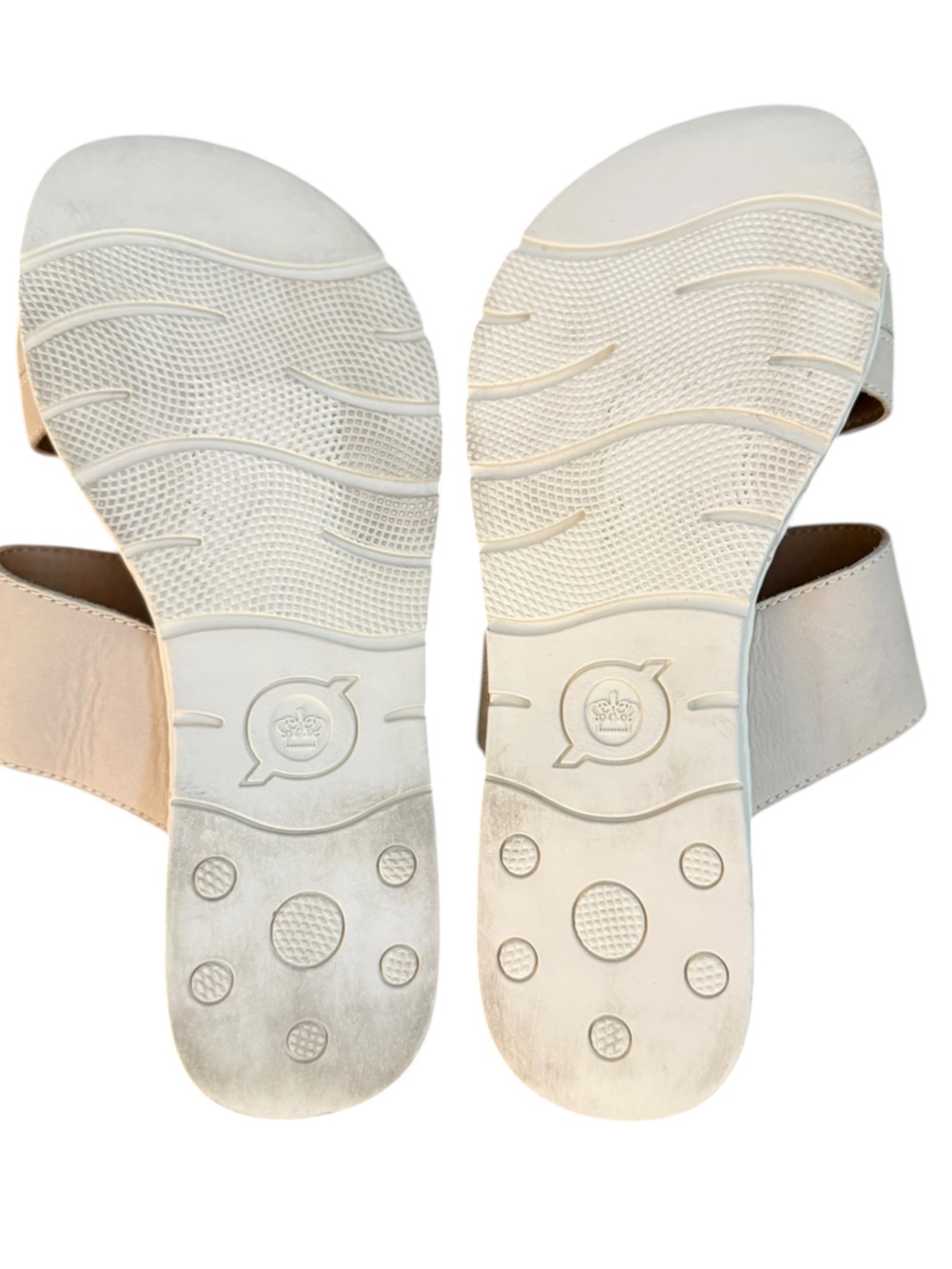 Born Blakely Slide Natural Sandals – Sz 8M - Picture 8 of 8